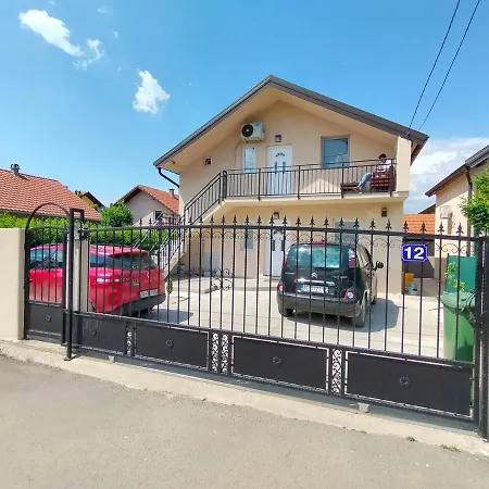 Daire A1 - Airport Belgrad