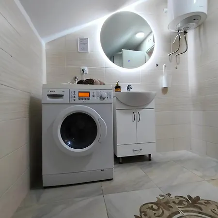 A1 - Airport Lejlighed *